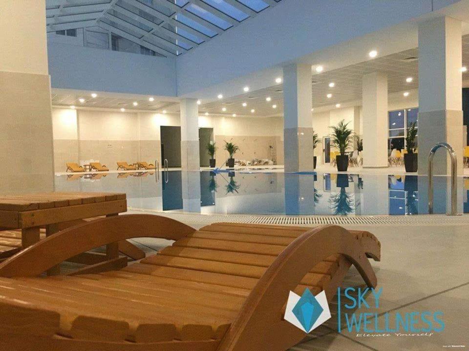 Sunrise Sky Lux Apartment, 33Rd Floor, Pool And Fitness Included Skopie Exterior foto