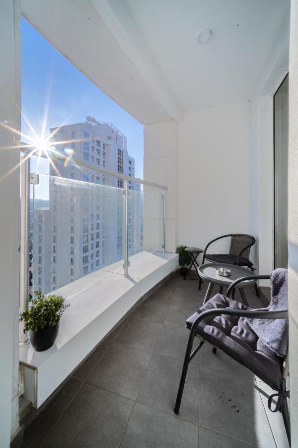 Sunrise Sky Lux Apartment, 33Rd Floor, Pool And Fitness Included Skopie Exterior foto