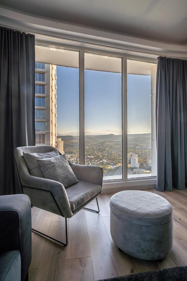 Sunrise Sky Lux Apartment, 33Rd Floor, Pool And Fitness Included Skopie Exterior foto